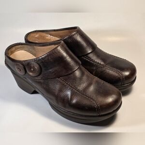 Sanita Nikolette Mule Womens EU 40 US 9.5-10 Brown Leather Slip On Button Clog
